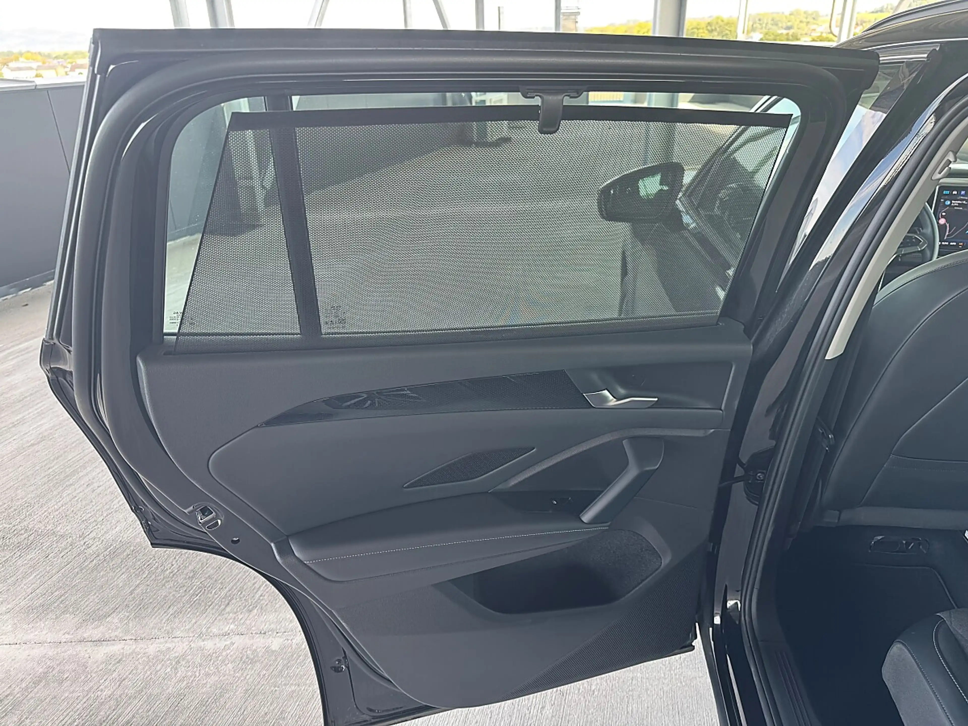 Volkswagen Tayron VW Tayron 1,5 eTSI DSG *AHK *7 SITZE *360° Kamera — photo 21
