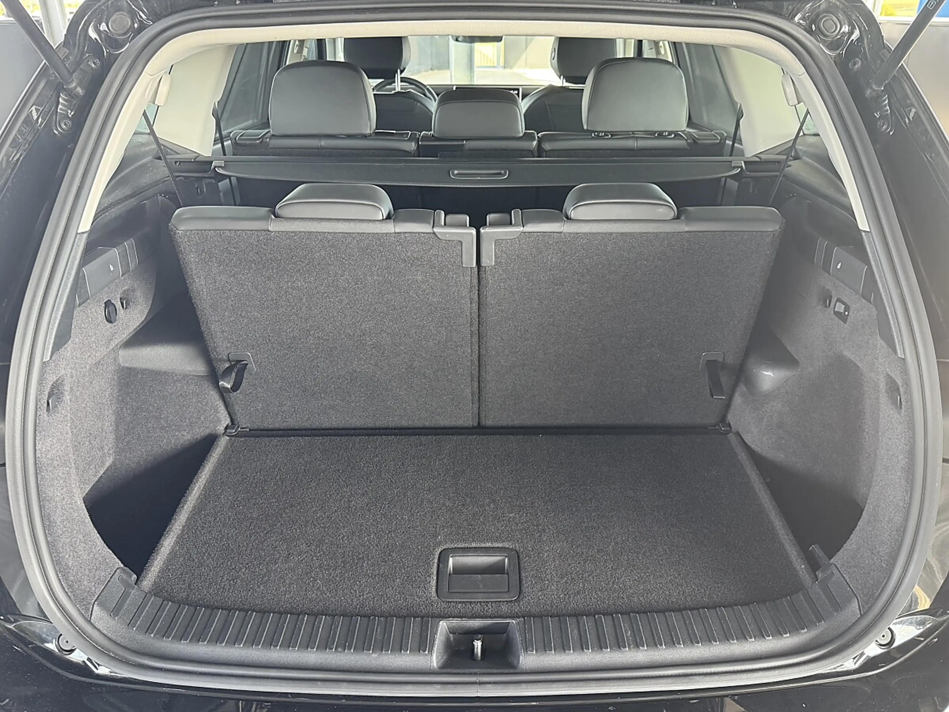 Volkswagen Tayron VW Tayron 1,5 eTSI DSG *AHK *7 SITZE *360° Kamera — photo 24