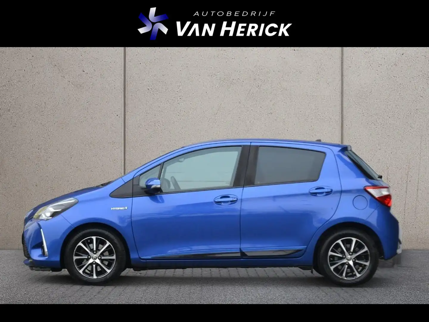 Toyota Yaris 1.5 Hybrid Active | Automaat | Cruise | Airco | St Blauw - 2