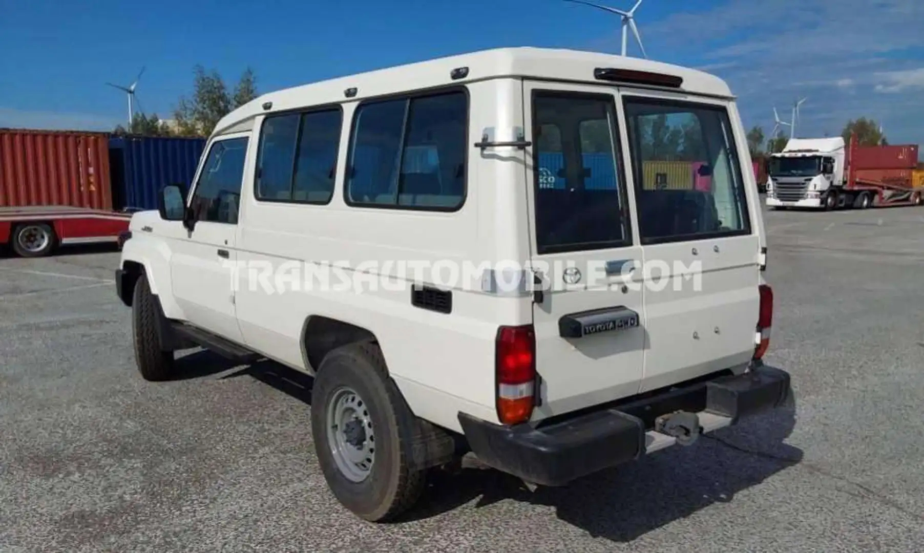 Toyota Land Cruiser Metal top HZJ 78 - EXPORT OUT EU TROPICAL VERSION Fehér - 2