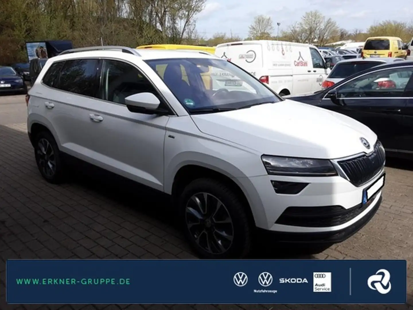 Skoda Karoq 1.6TDI DSG Drive 125 ACC+BEH-FRTSCHB+SITZHZ+++ Blanc - 1