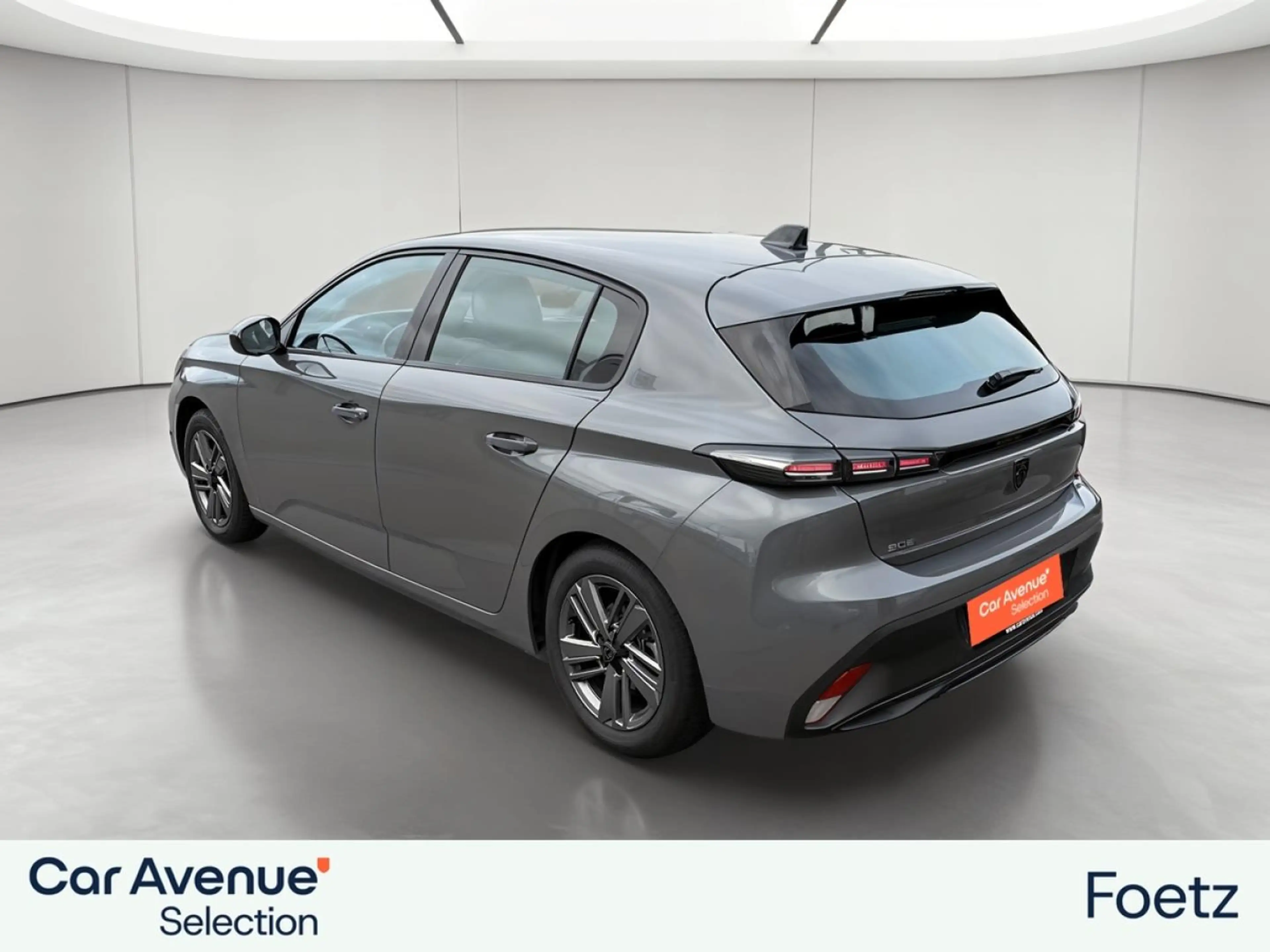 Peugeot 308 1.2 PureTech 130ch S\u0026S Active Pack — photo 8