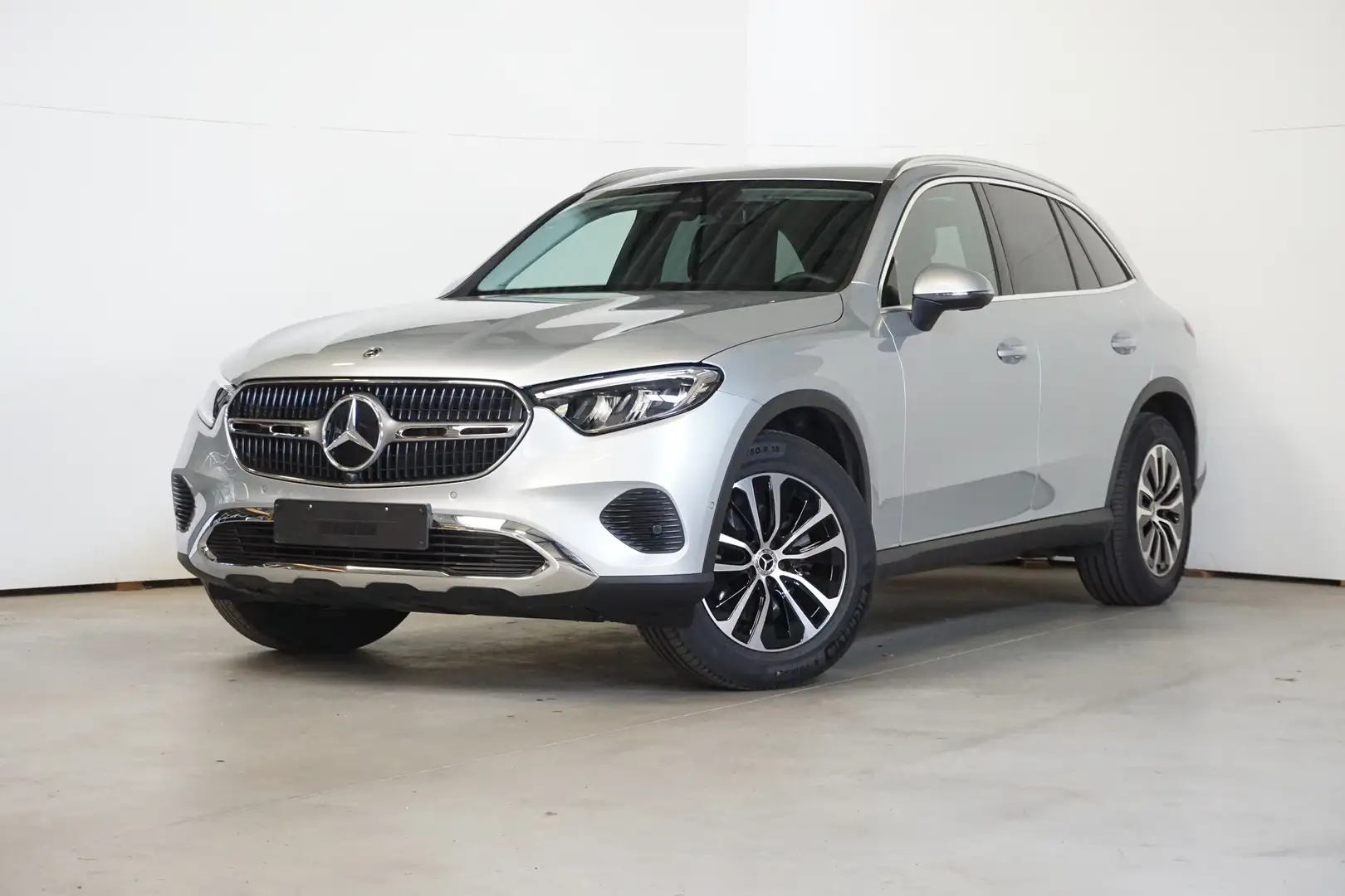 Mercedes-Benz GLC 200 TREKHAAK WEGKLAPBAAR Argent - 1