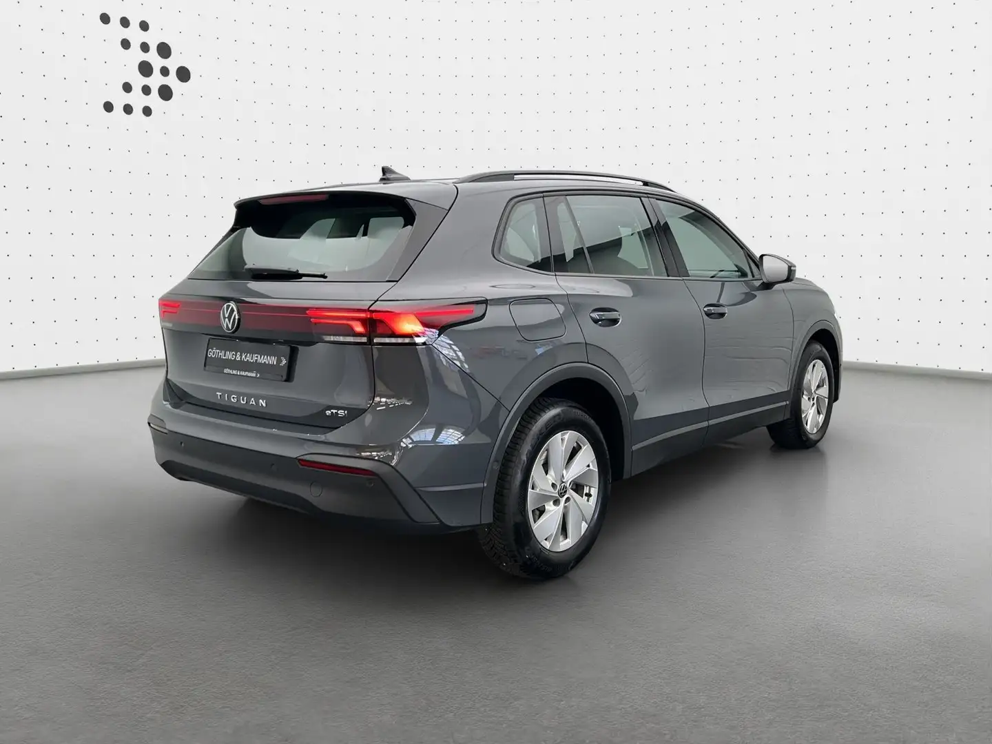 Volkswagen Tiguan 1.5 eTSI DSG *NAVI*AHK*KAM*ASG*SHZ*AllSea Grau - 2