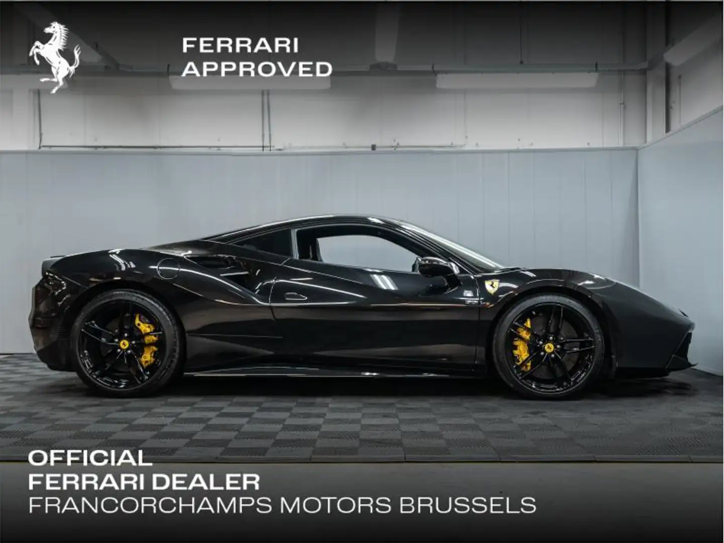 Ferrari 488 Schwarz - 2