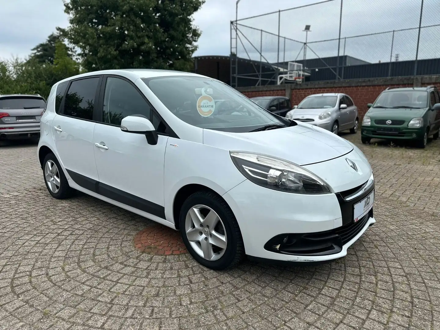 Renault Scenic 1.6, 1.Hand, TÜV Neu, Garantie Blanc - 2