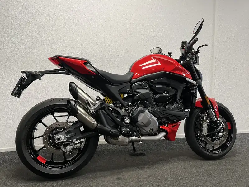 Ducati MONSTER - foto 5