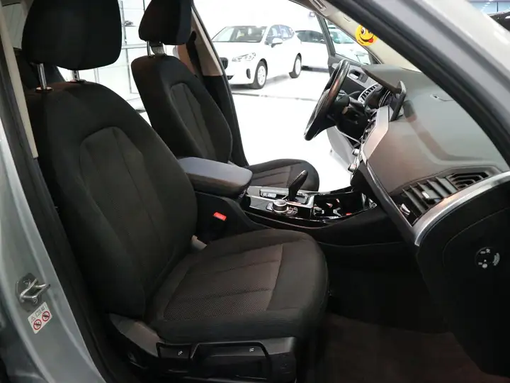 BMW X3 xDrive30e 2021, foto 26