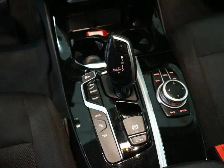 BMW X3 xDrive30e 2021, foto 18