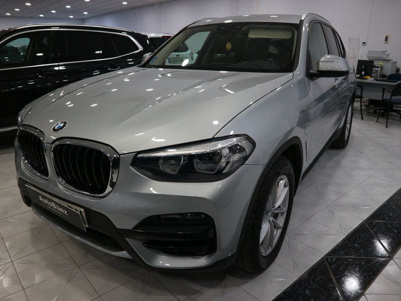 X3 xDrive30e