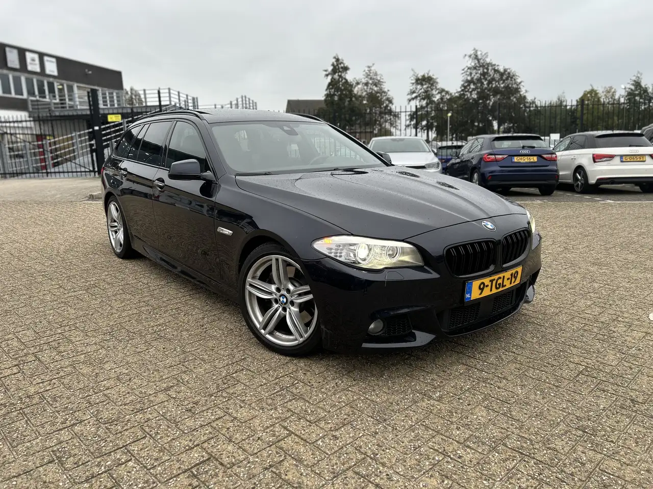 BMW 530