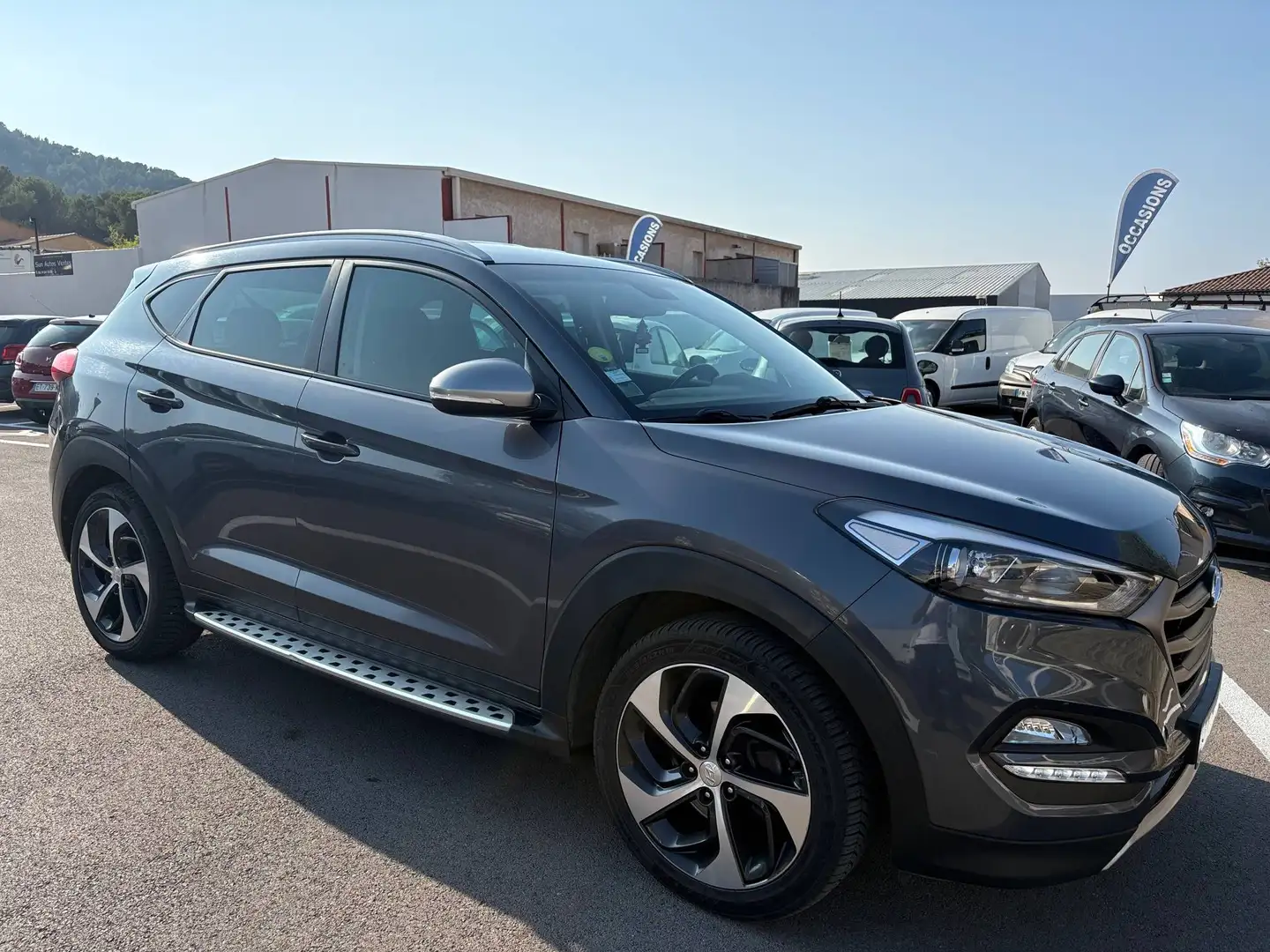Hyundai TUCSON II 1.7 CRDI 141ch Executive 2WD DCT-7 Gris - 2