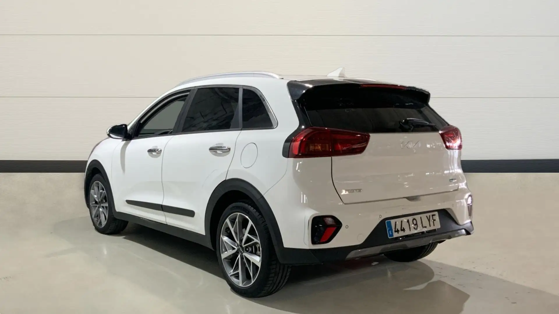 Kia Niro 1.6 HEV Emotion - 2