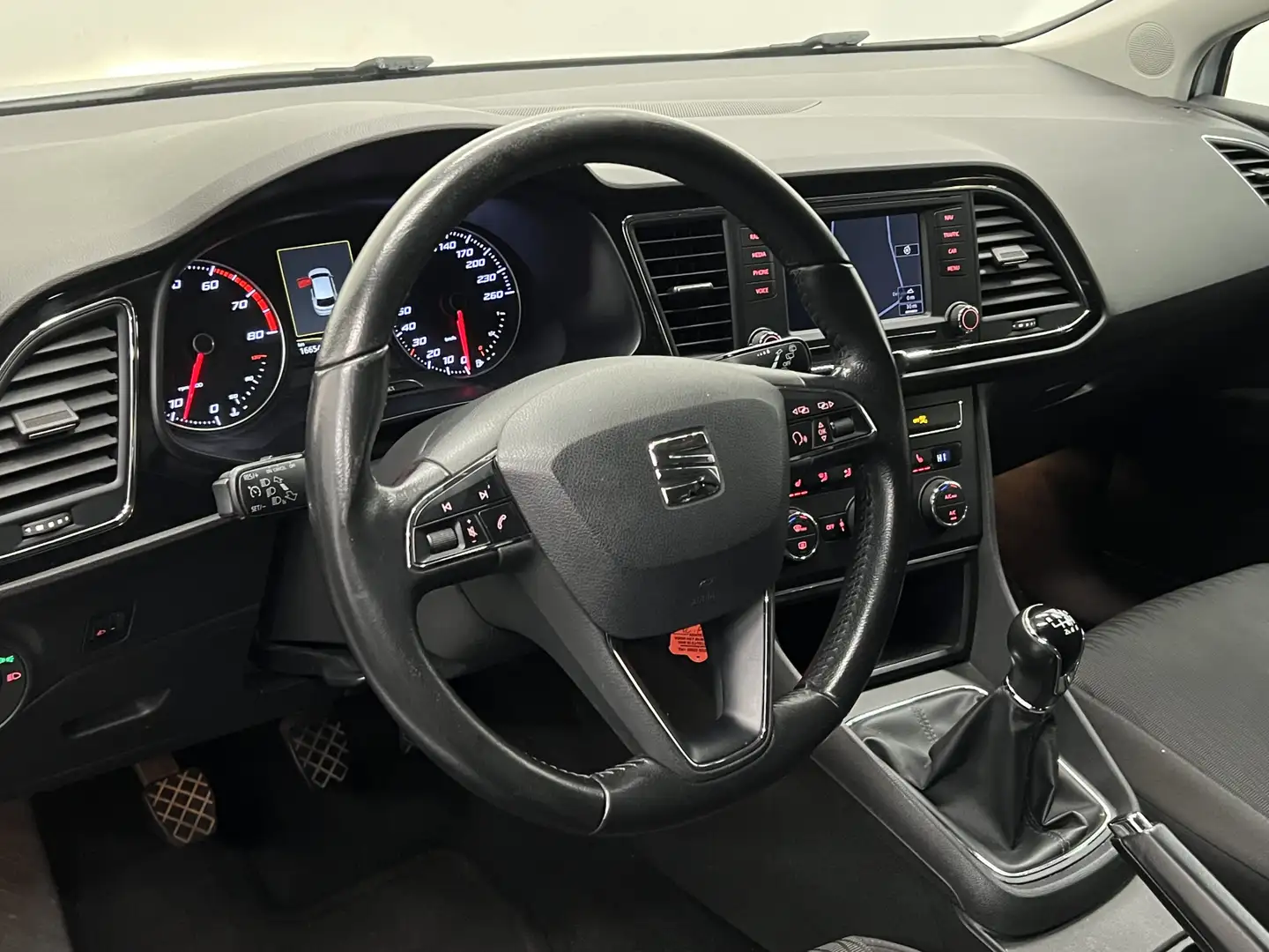 SEAT Leon 1.4 TSI Style Business | NAVI | STOELVERWARMING | Wit - 2