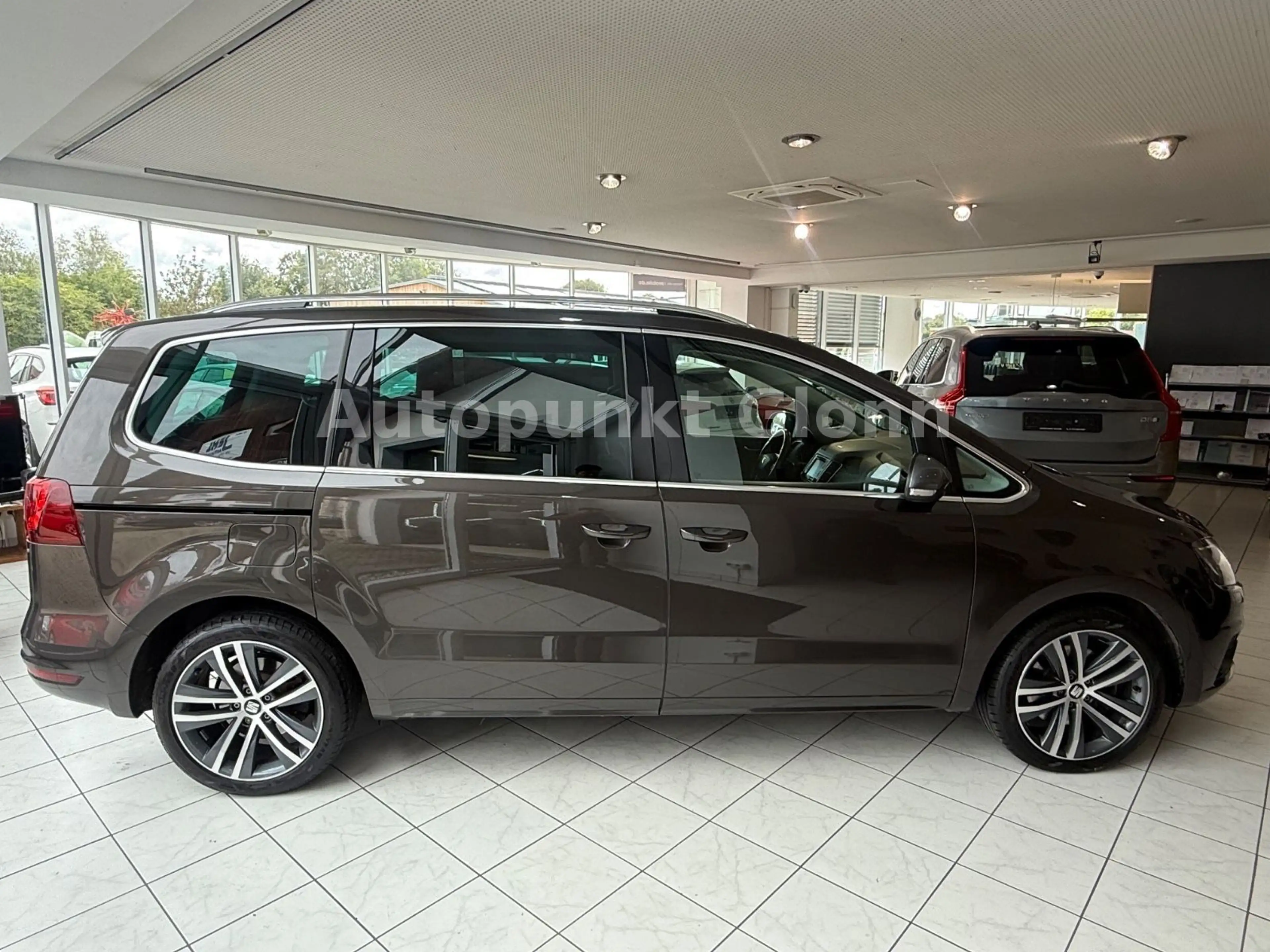 SEAT Alhambra 2.0 FR-Line|Allrad|7-Sitzer|AHK|SH| — photo 6
