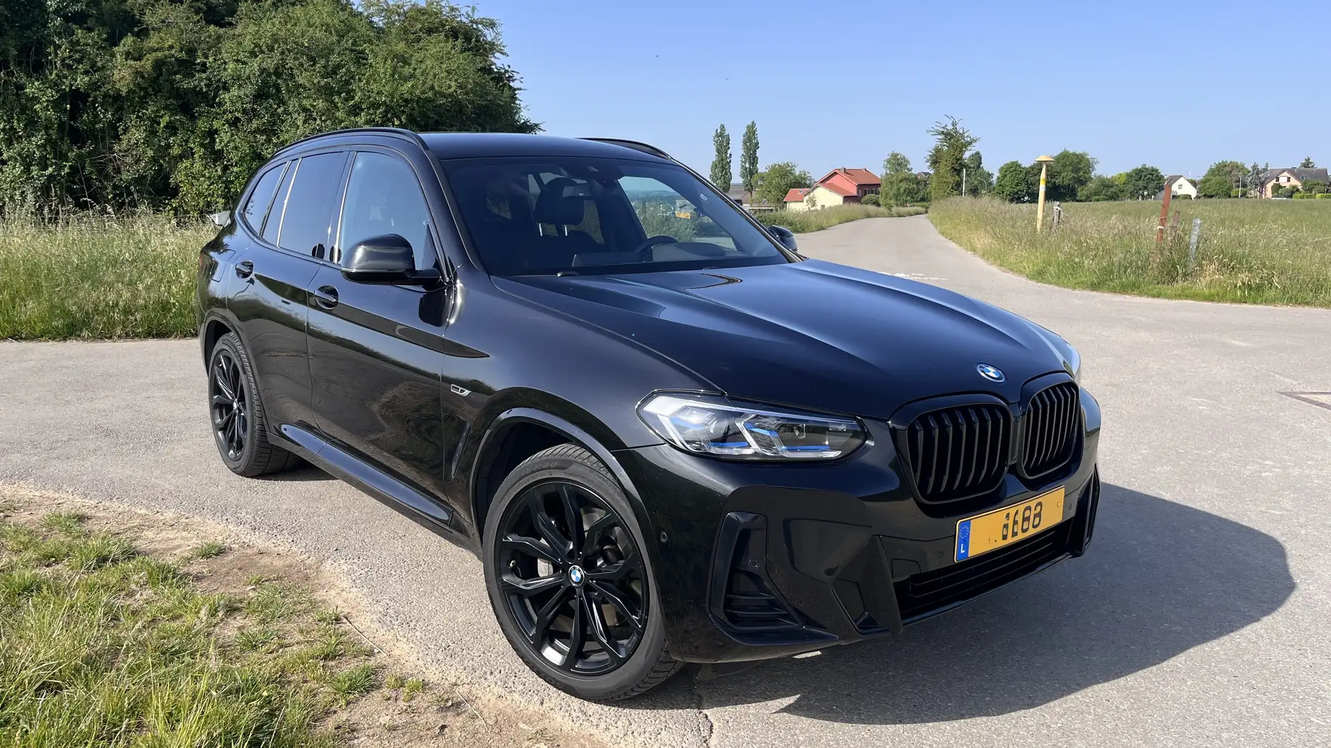BMW X3 xDrive30e M Paket 286 HP Noir - 1