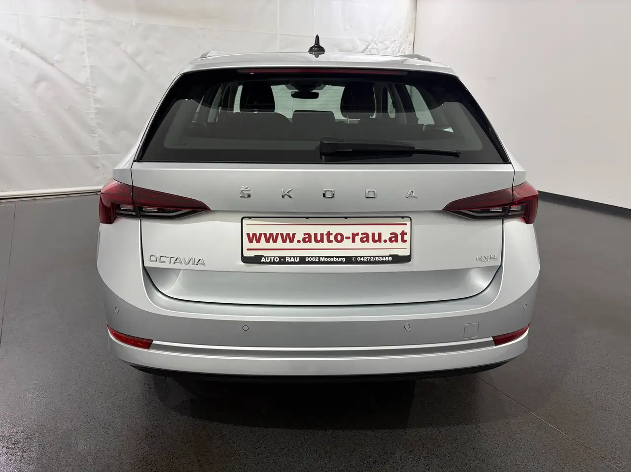 Skoda Octavia Combi 2.0 TDI Style 4x4 DSG *LED*NAVI*PDC*, миниатюра 6