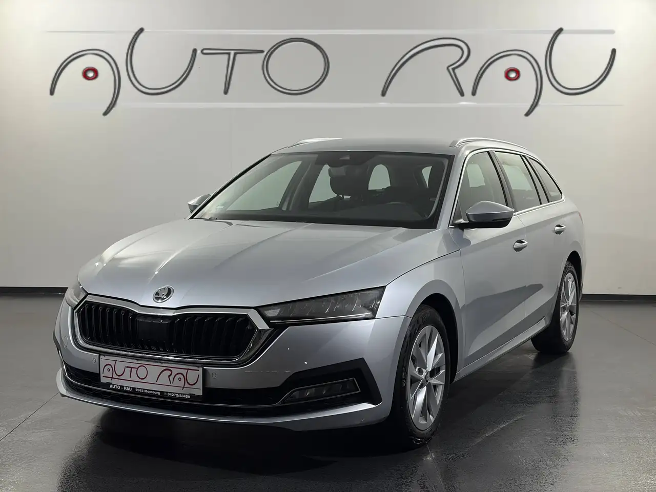 Skoda Octavia Combi 2.0 TDI Style 4x4 DSG *LED*NAVI*PDC*