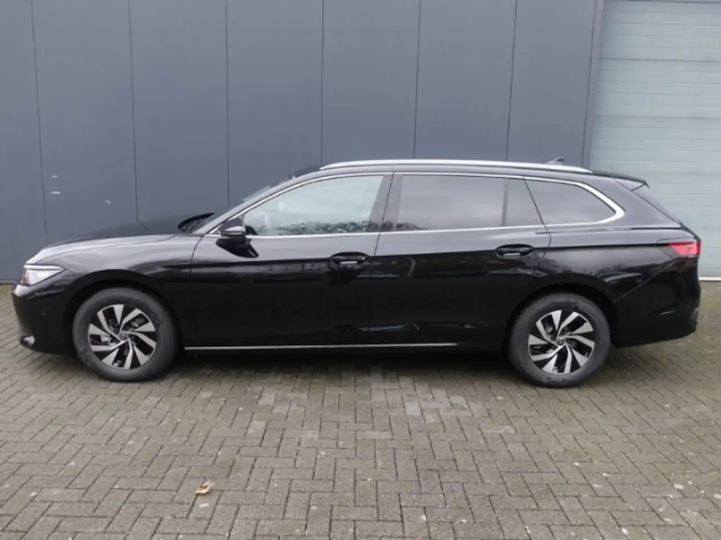 Volkswagen Passat Variant 2.0 TDI DSG+BUSINESS+AHK+LENKRADHZG+U.V.M. Nero - 2