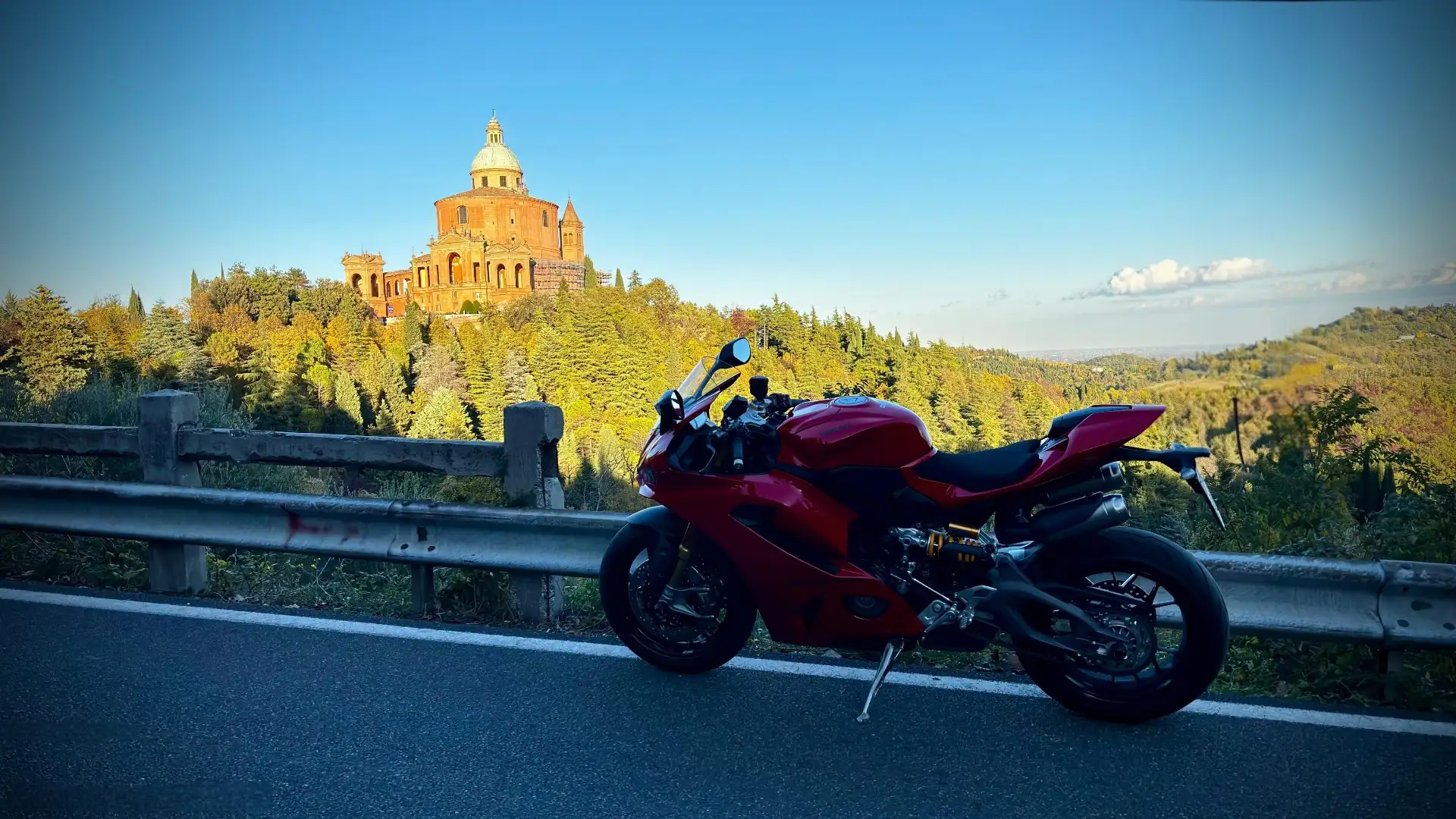 Ducati Panigale V2 S MY 25 + biposto Roşu - 2