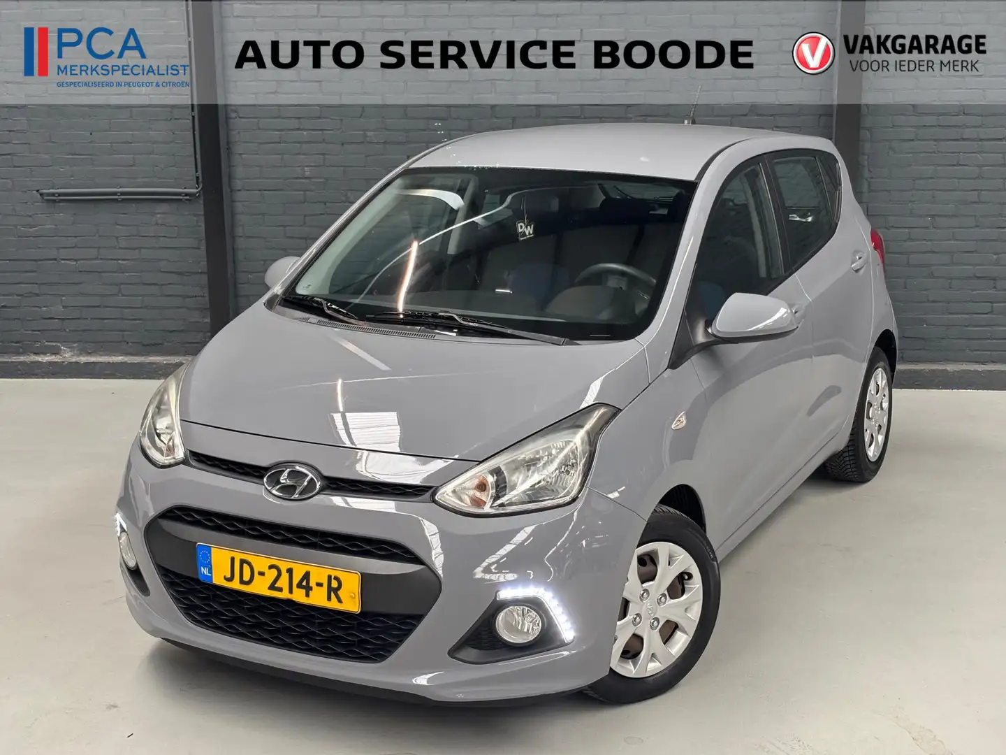 Hyundai i10 5-deurs 1.0i (66 pk) i-Motion Comfort - cruise con Grijs - 1