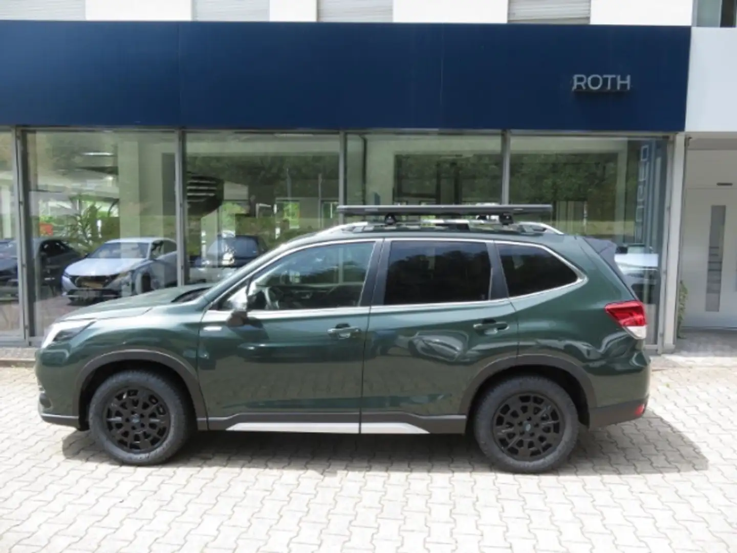 Subaru Forester OFFROAD Paket AHK Allterrain Räder Unterfahrschutz Grün - 1