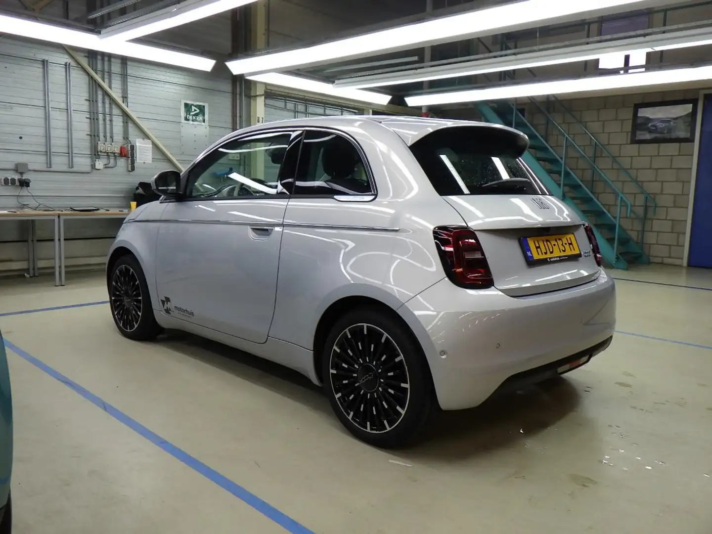 Fiat 500e La Prima 42 kWh 3 Fase | Vol-Leder | Stoelverwarmi Wit - 2