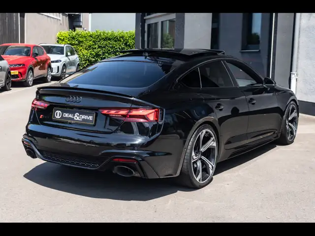 Audi RS5 view 7