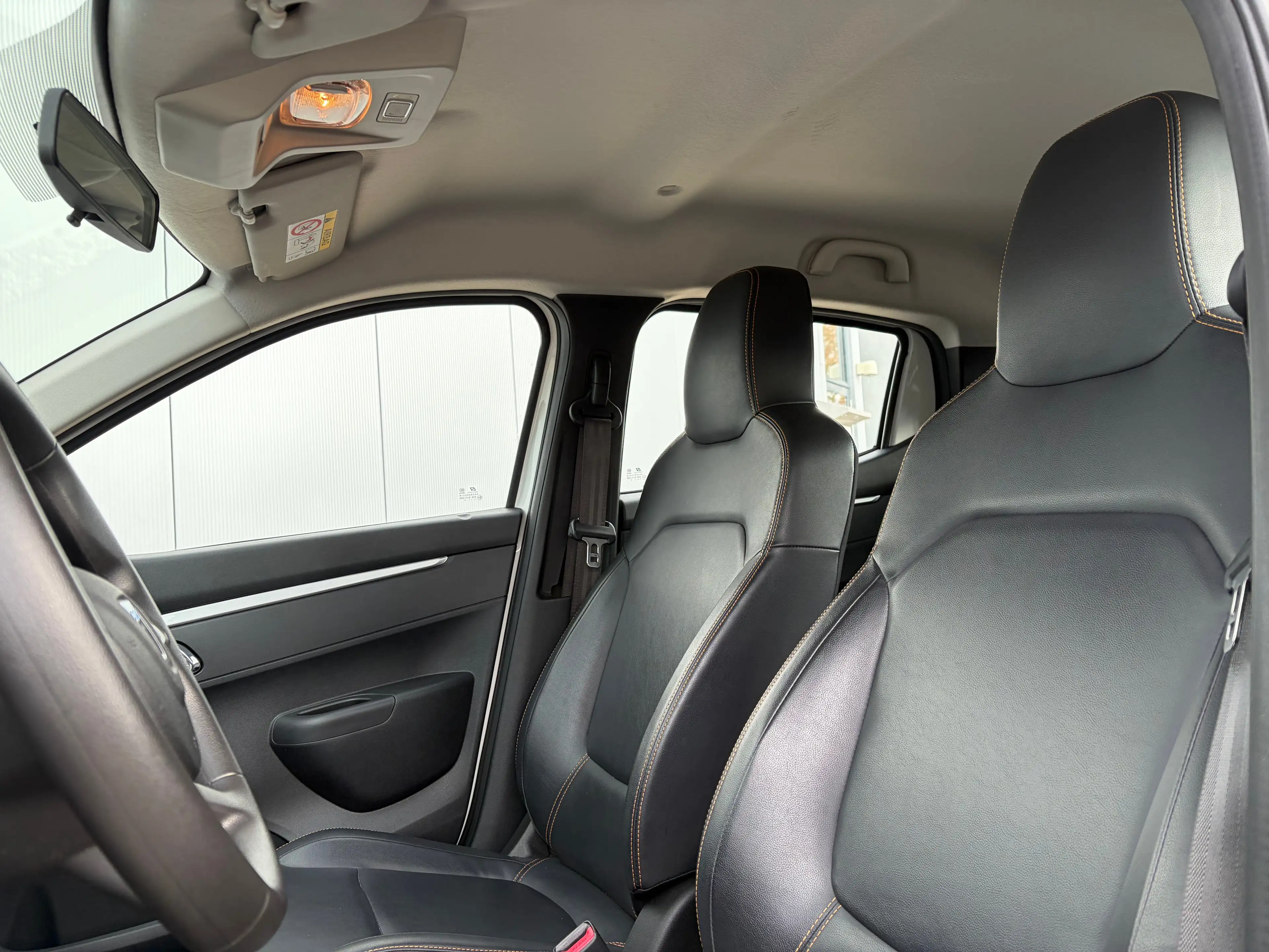 Dacia Spring Comfort Plus 27kWh | Airco | Bluetooth | Achteruit — photo 22