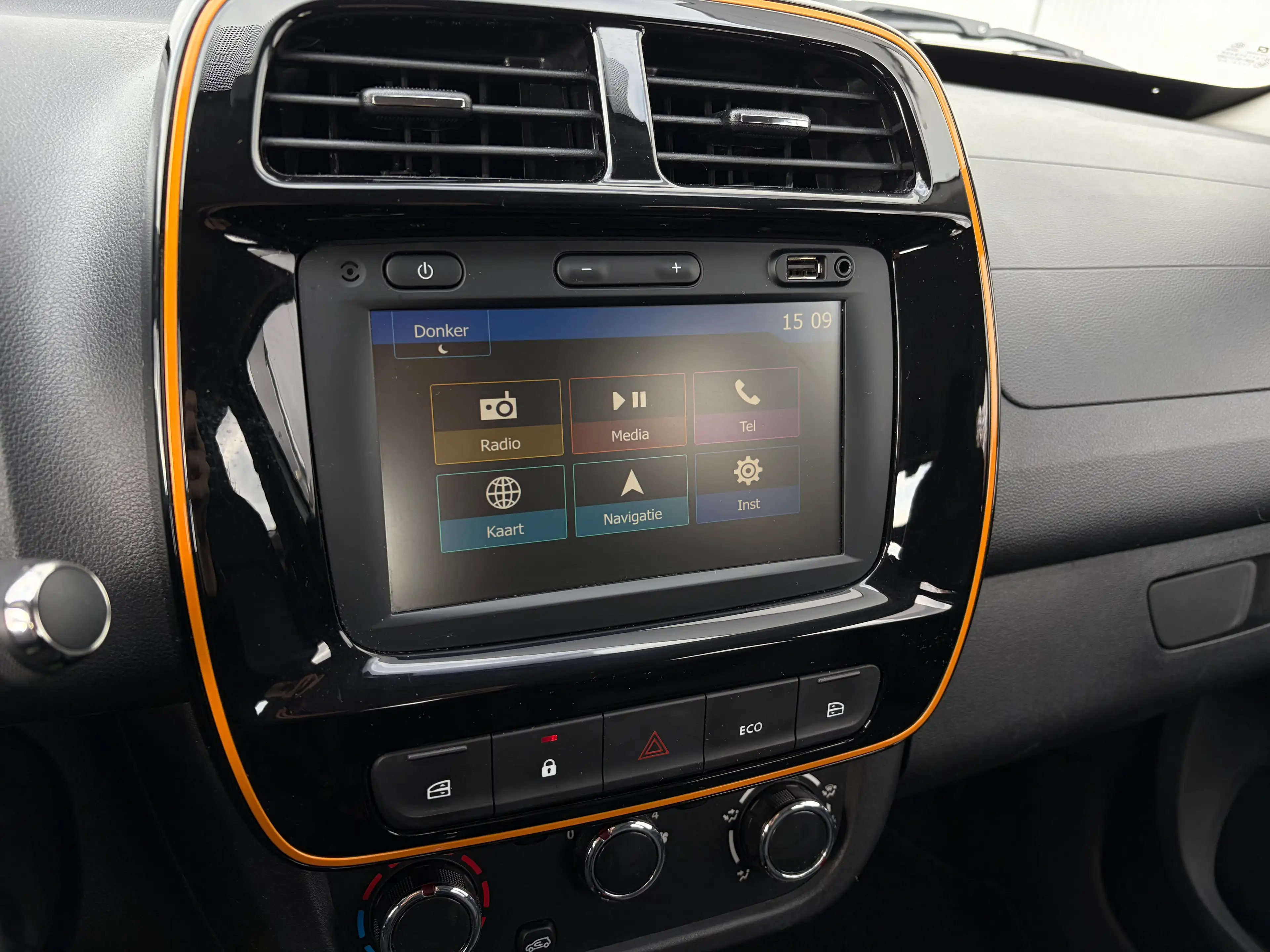 Dacia Spring Comfort Plus 27kWh | Airco | Bluetooth | Achteruit — photo 29