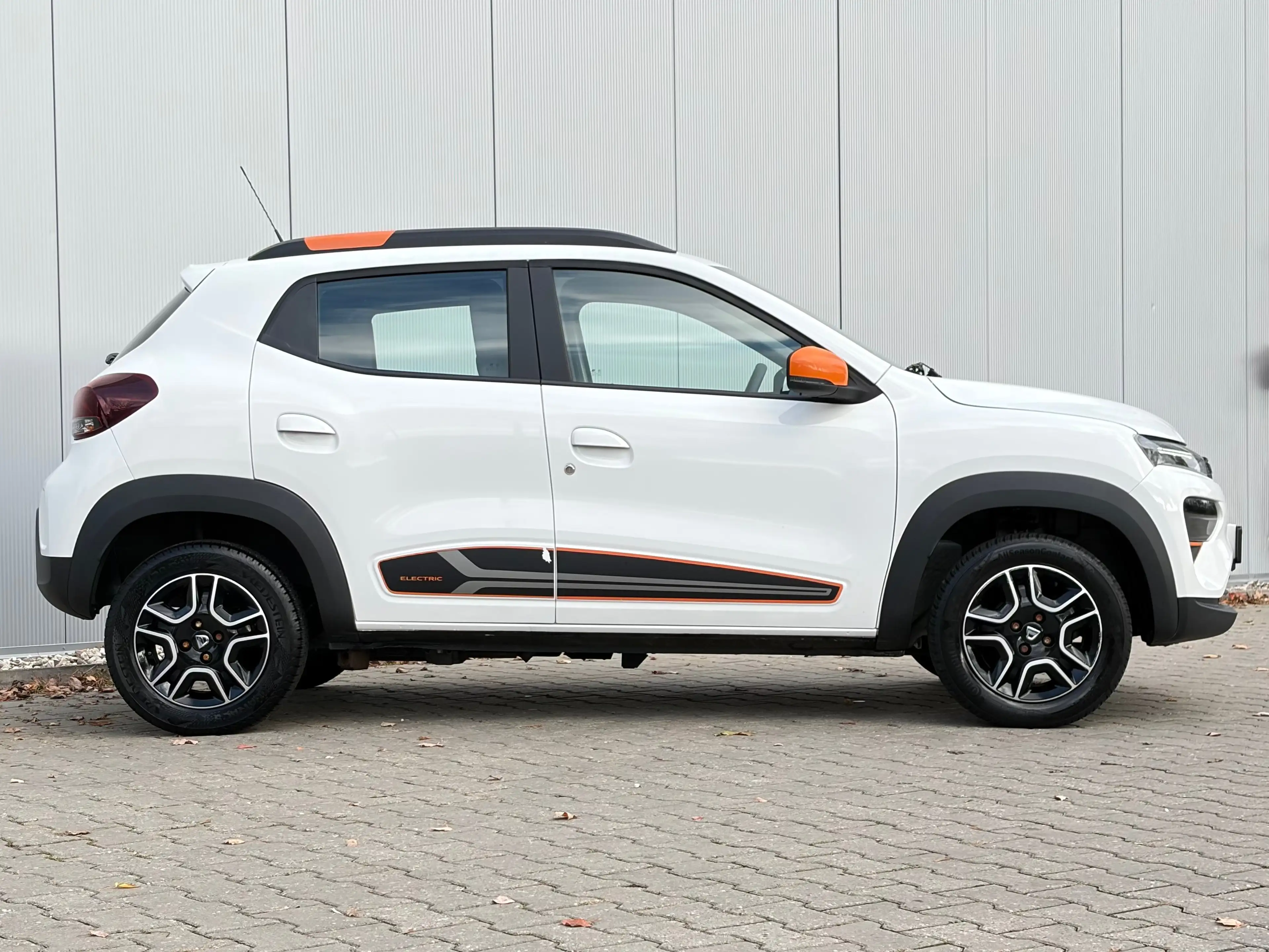 Dacia Spring Comfort Plus 27kWh | Airco | Bluetooth | Achteruit — photo 30
