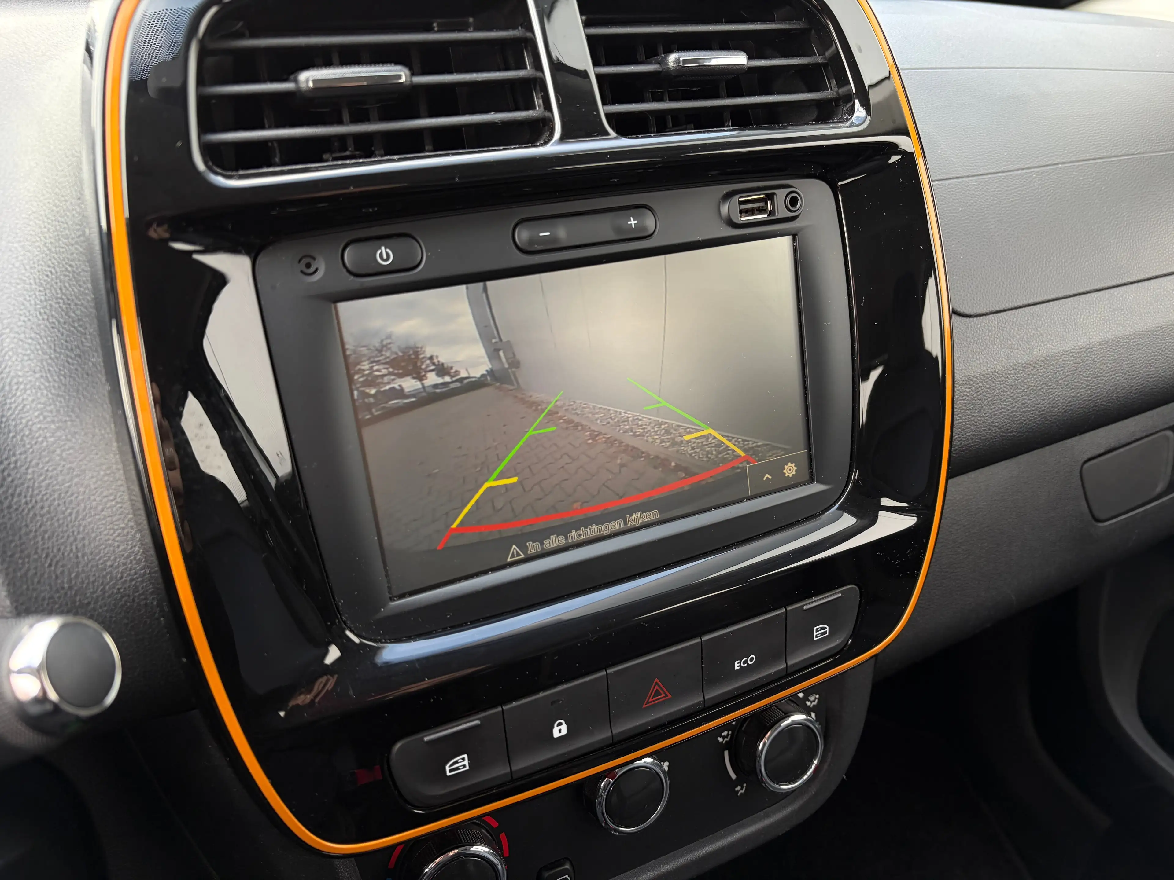 Dacia Spring Comfort Plus 27kWh | Airco | Bluetooth | Achteruit — photo 11