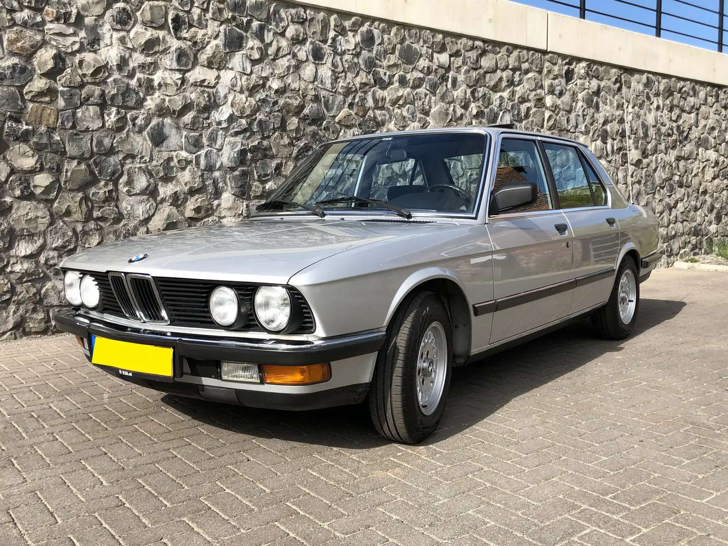 BMW 520 520 i Zilver - 1