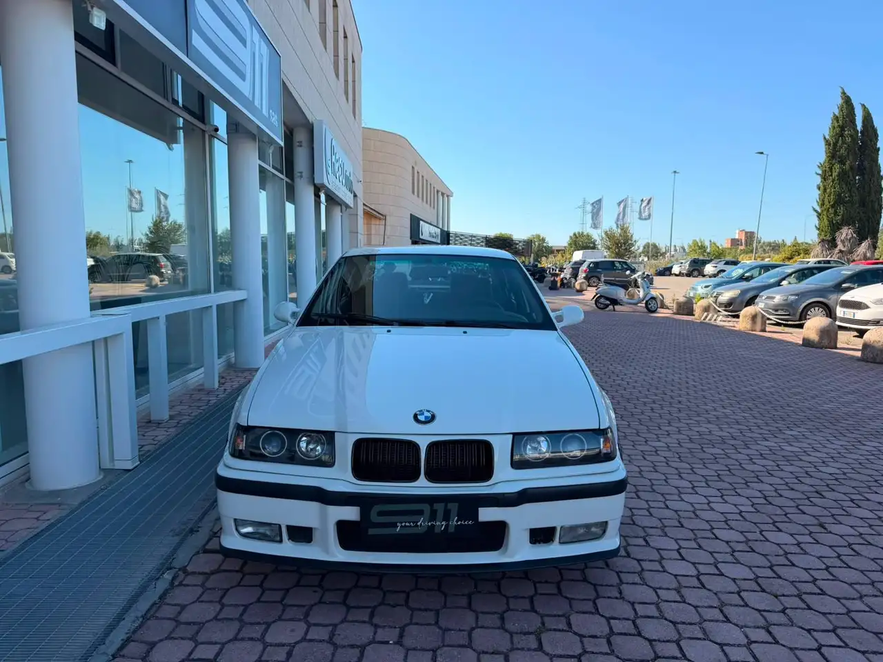BMW 320i c/abs cat., foto 5