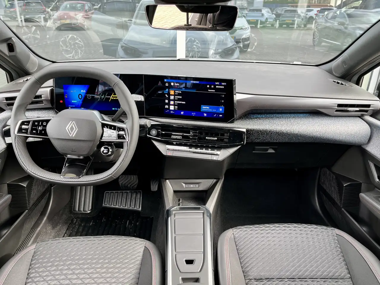 Renault Clio 1.8 Full Hybrid 160 Techno Pack Winter, Safety &, миниатюра 2