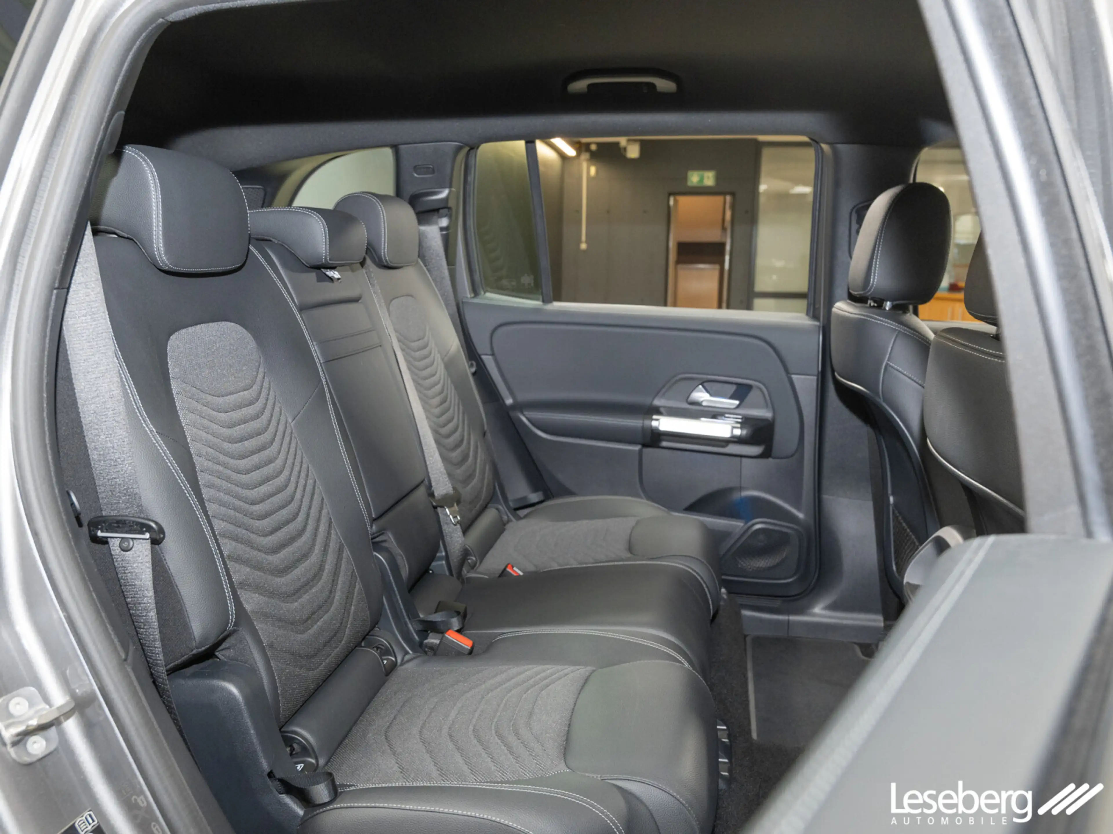 Mercedes-Benz EQB 300 EQB 300 4M Progressive Adv. LED/Kamera/Ambiente/ — photo 14