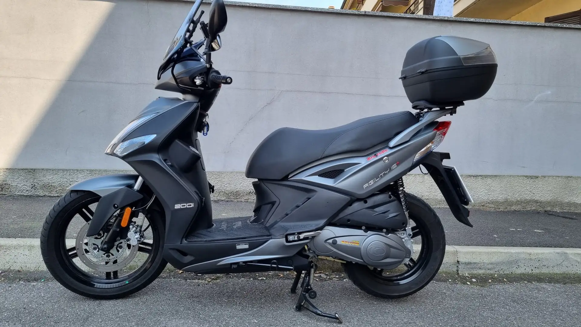 Kymco Agility 200 R16+ Grigio - 2