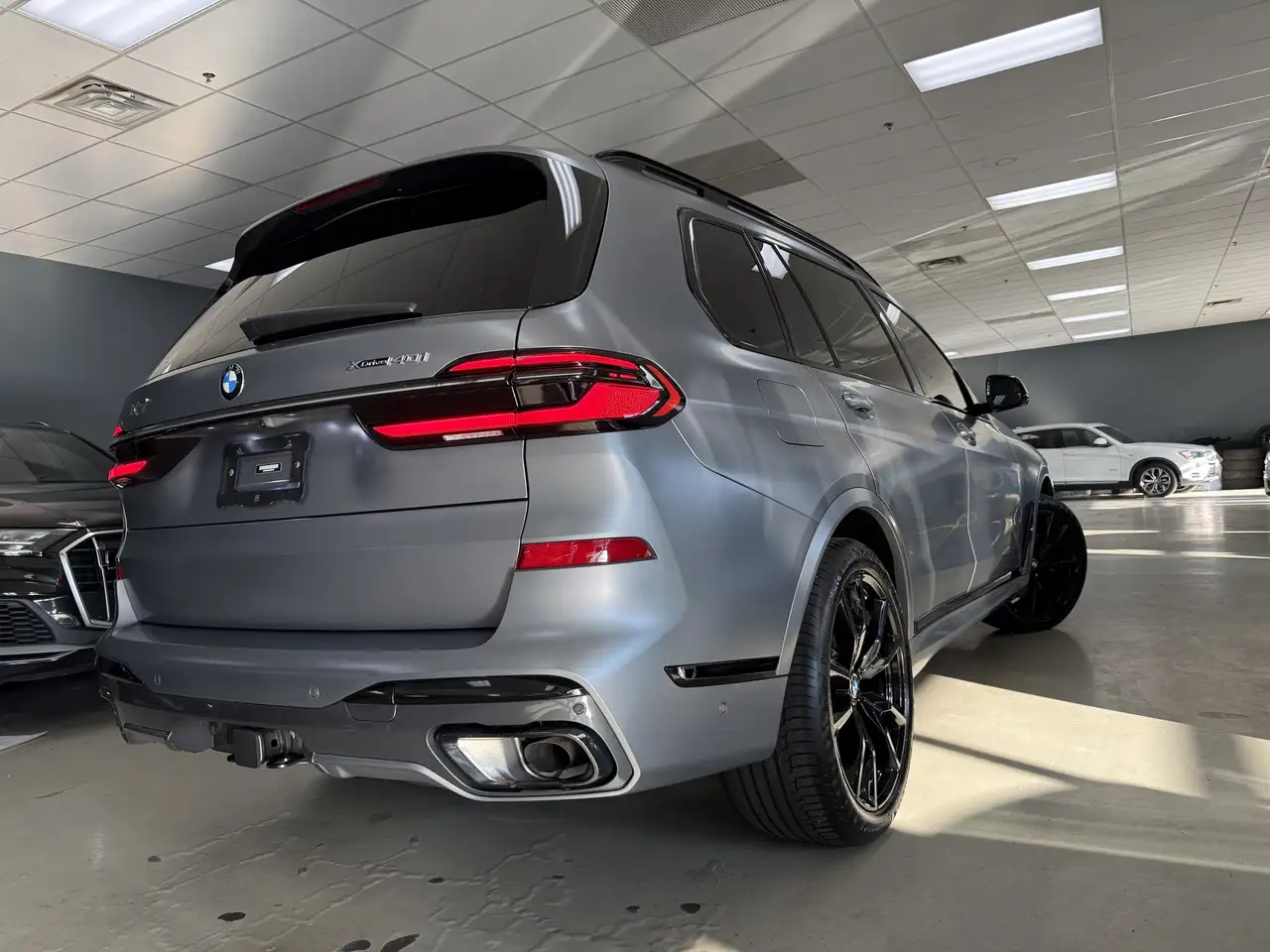 BMW X7 photo BMW X7