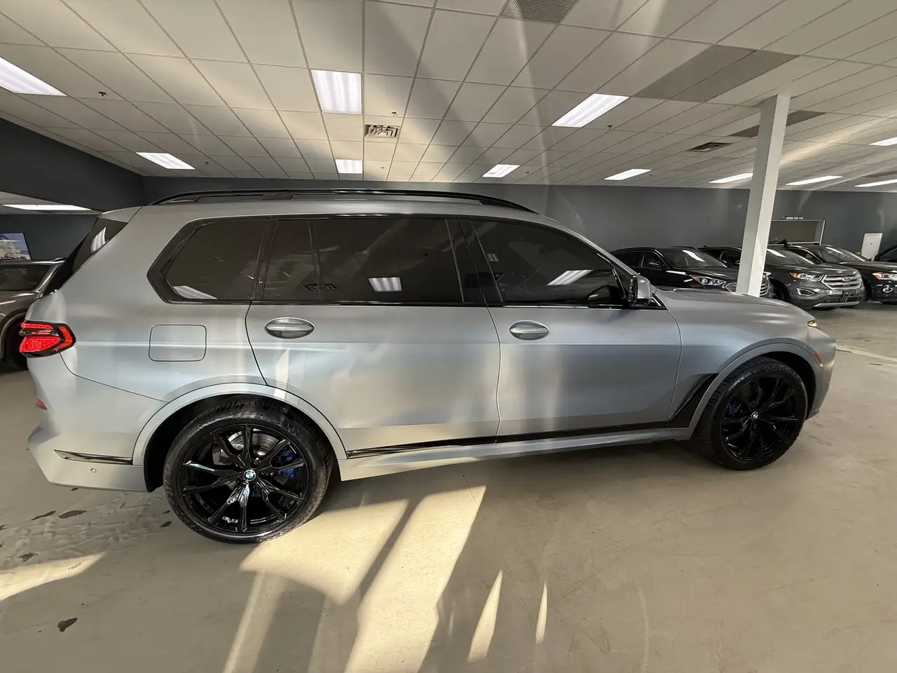 BMW X7 photo BMW X7
