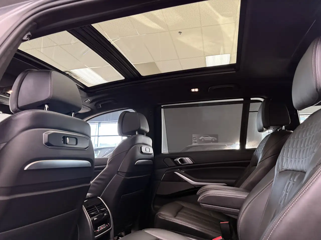 BMW X7 photo BMW X7