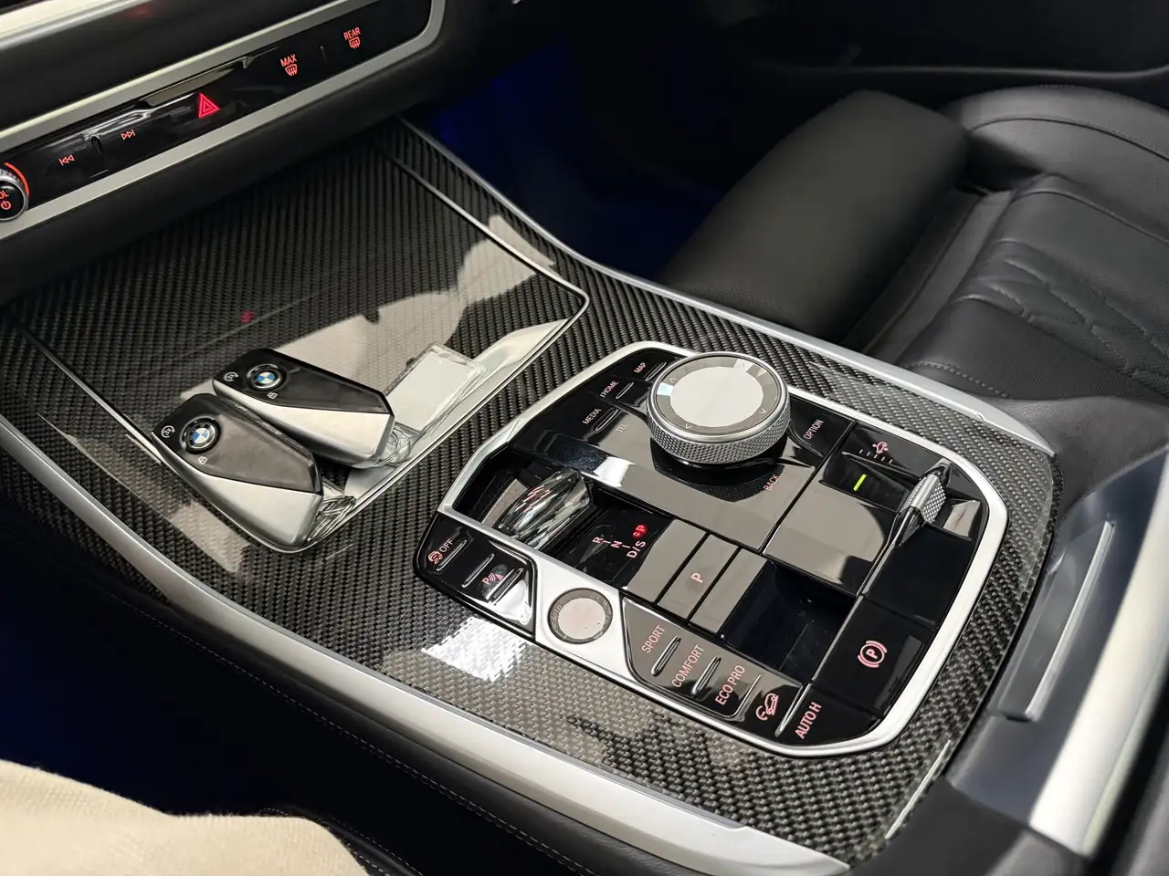 BMW X7 photo BMW X7