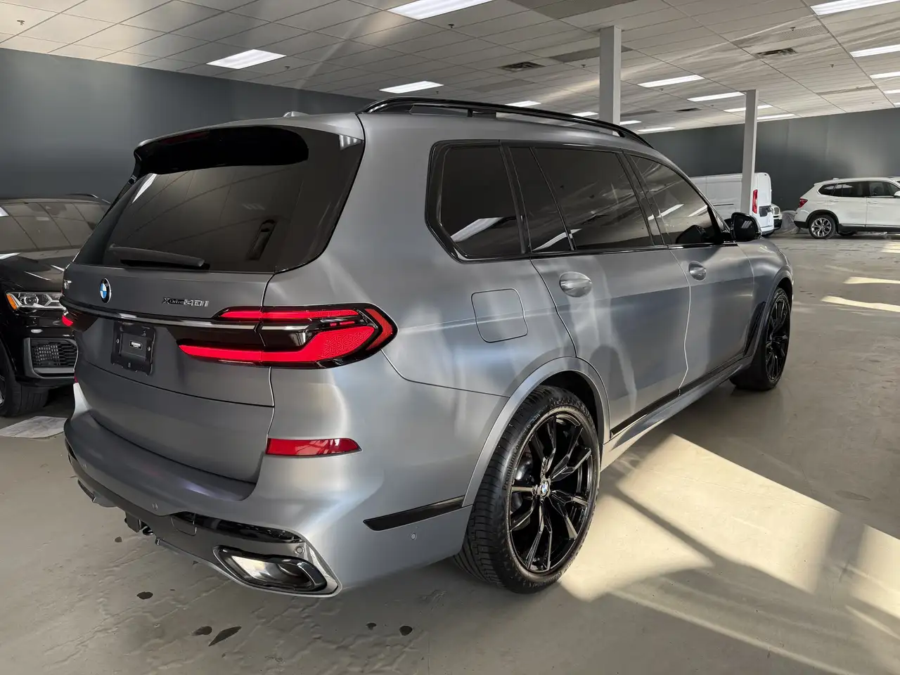 BMW X7 photo BMW X7