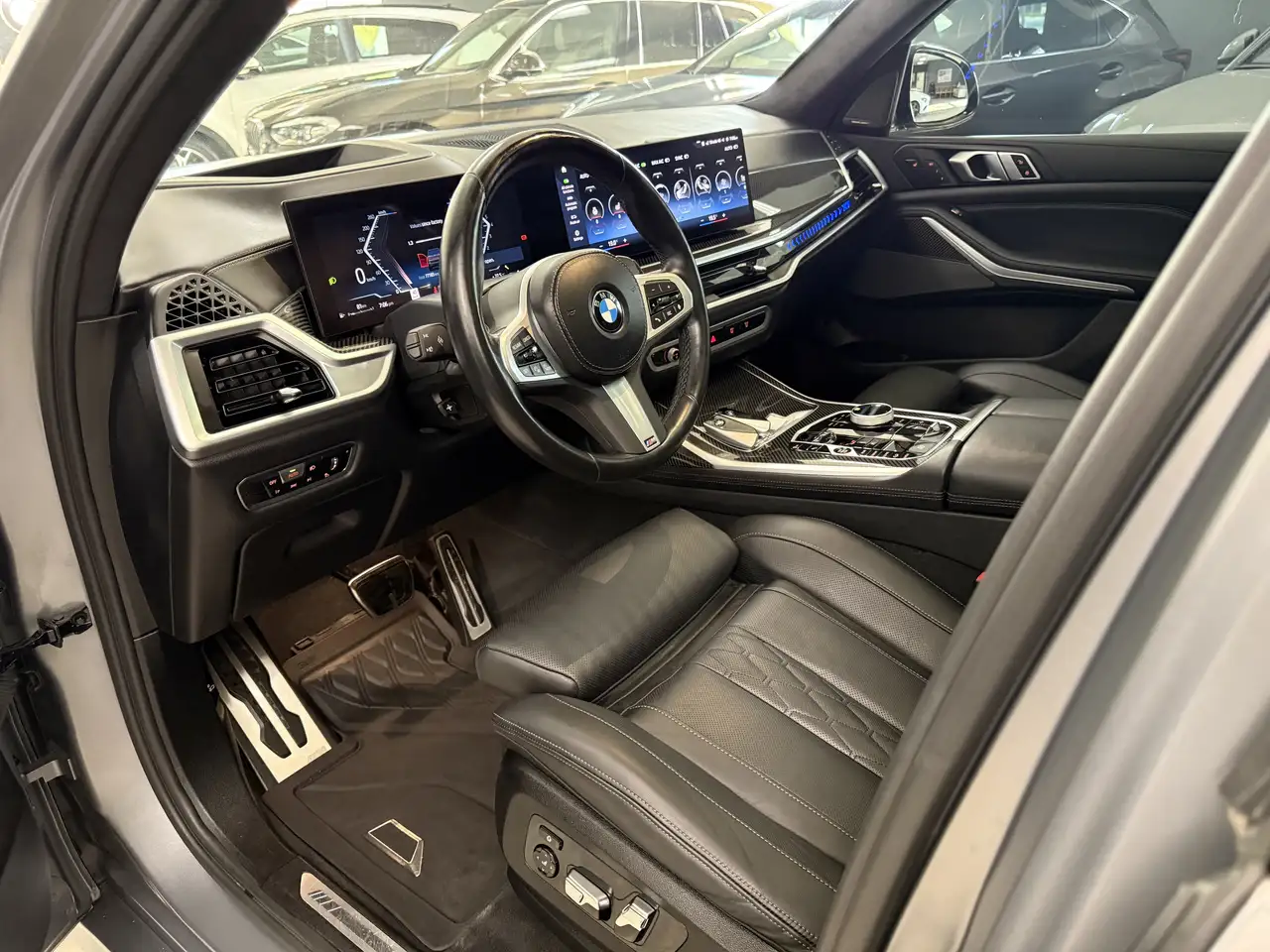 BMW X7 photo BMW X7