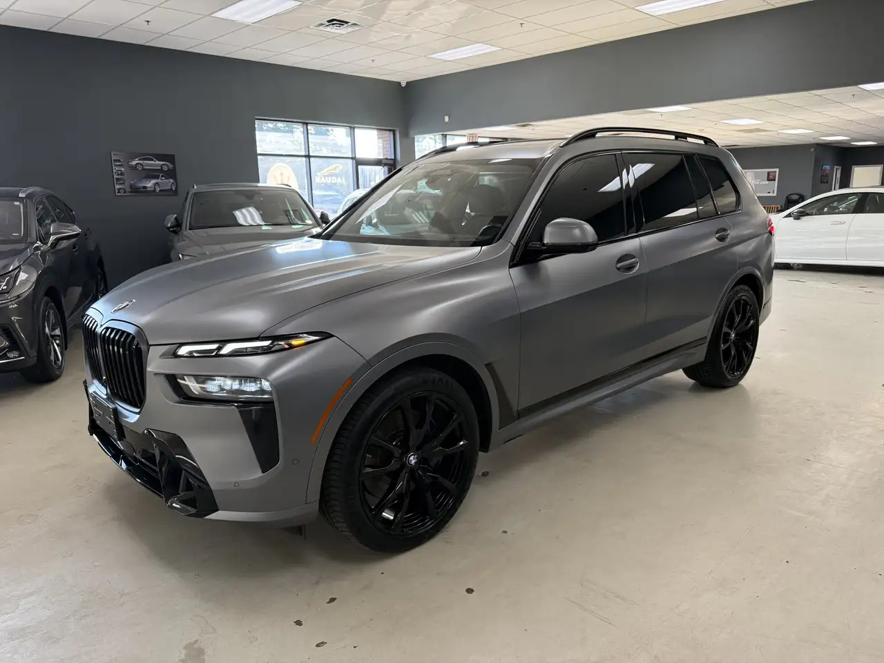 2023 BMW X7