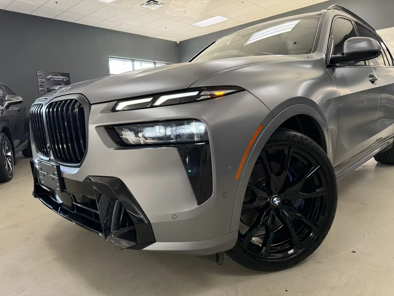 BMW X7 photo BMW X7