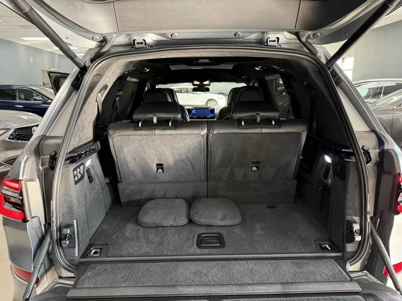 BMW X7 photo BMW X7