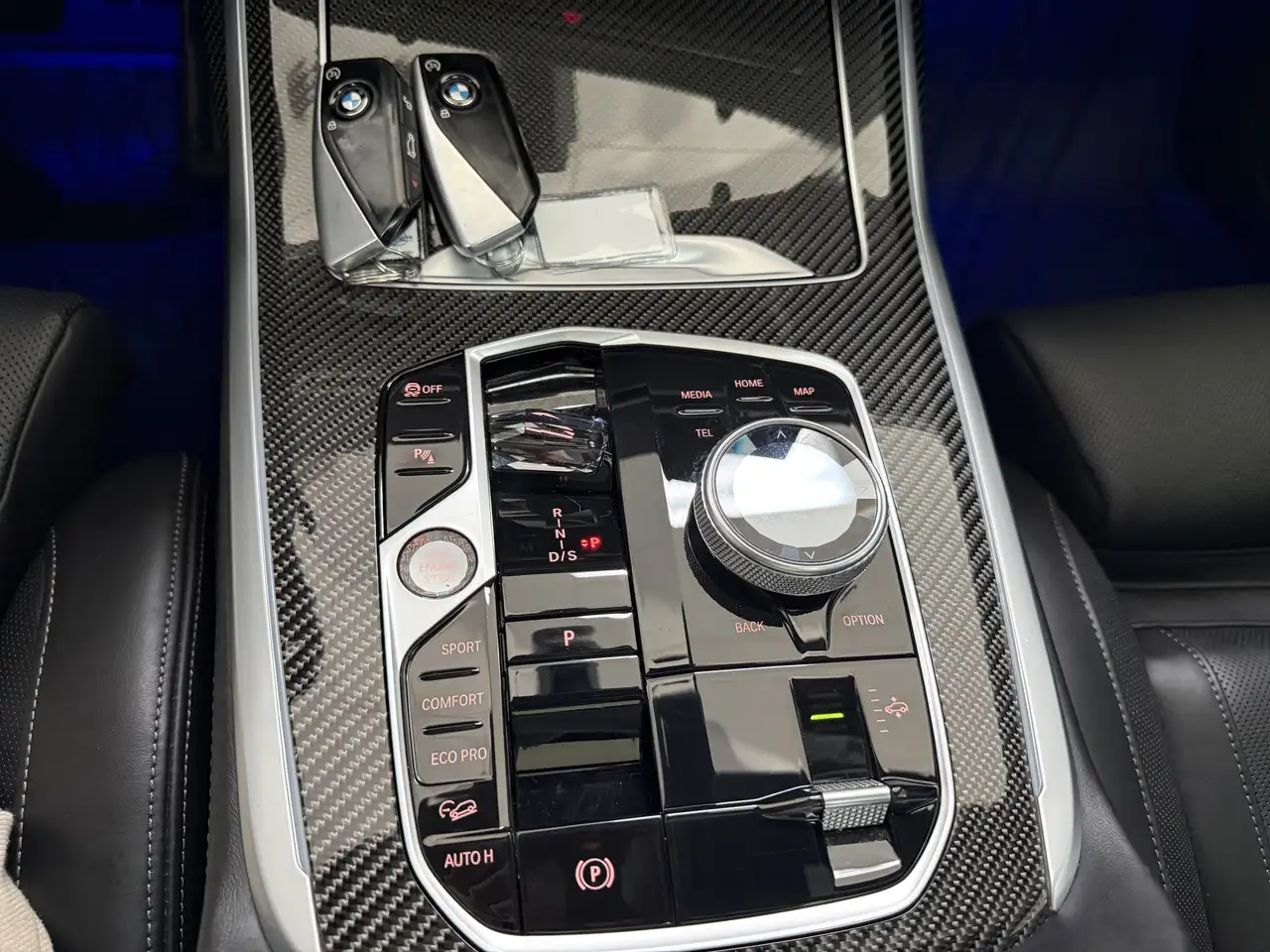 BMW X7 photo BMW X7