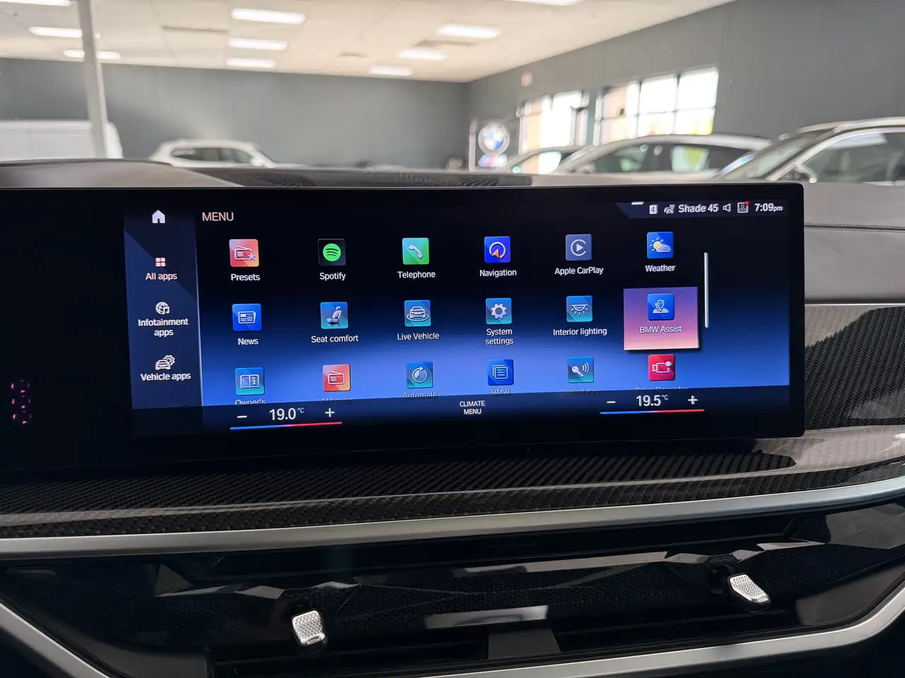 BMW X7 photo BMW X7