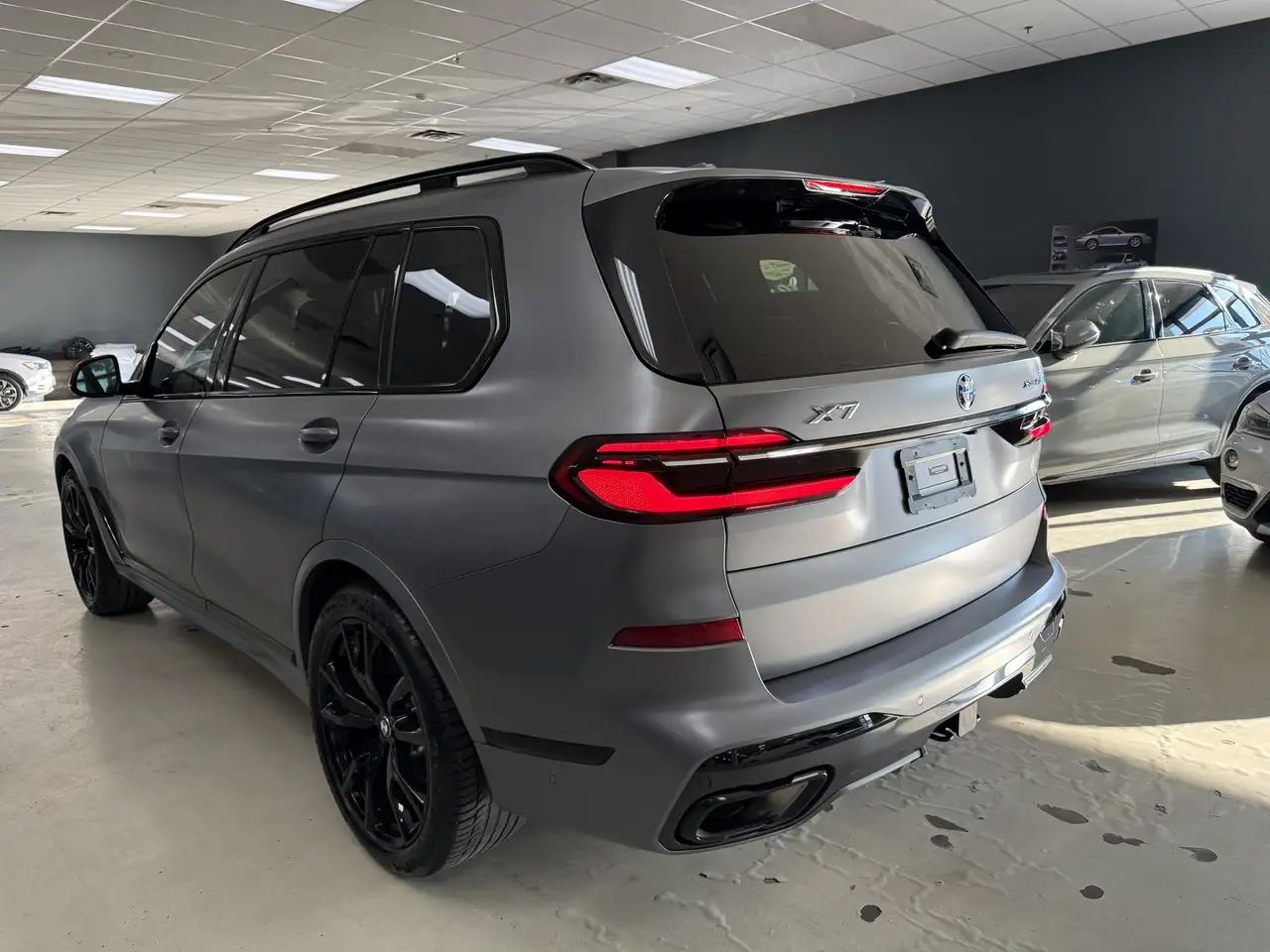 BMW X7 photo BMW X7