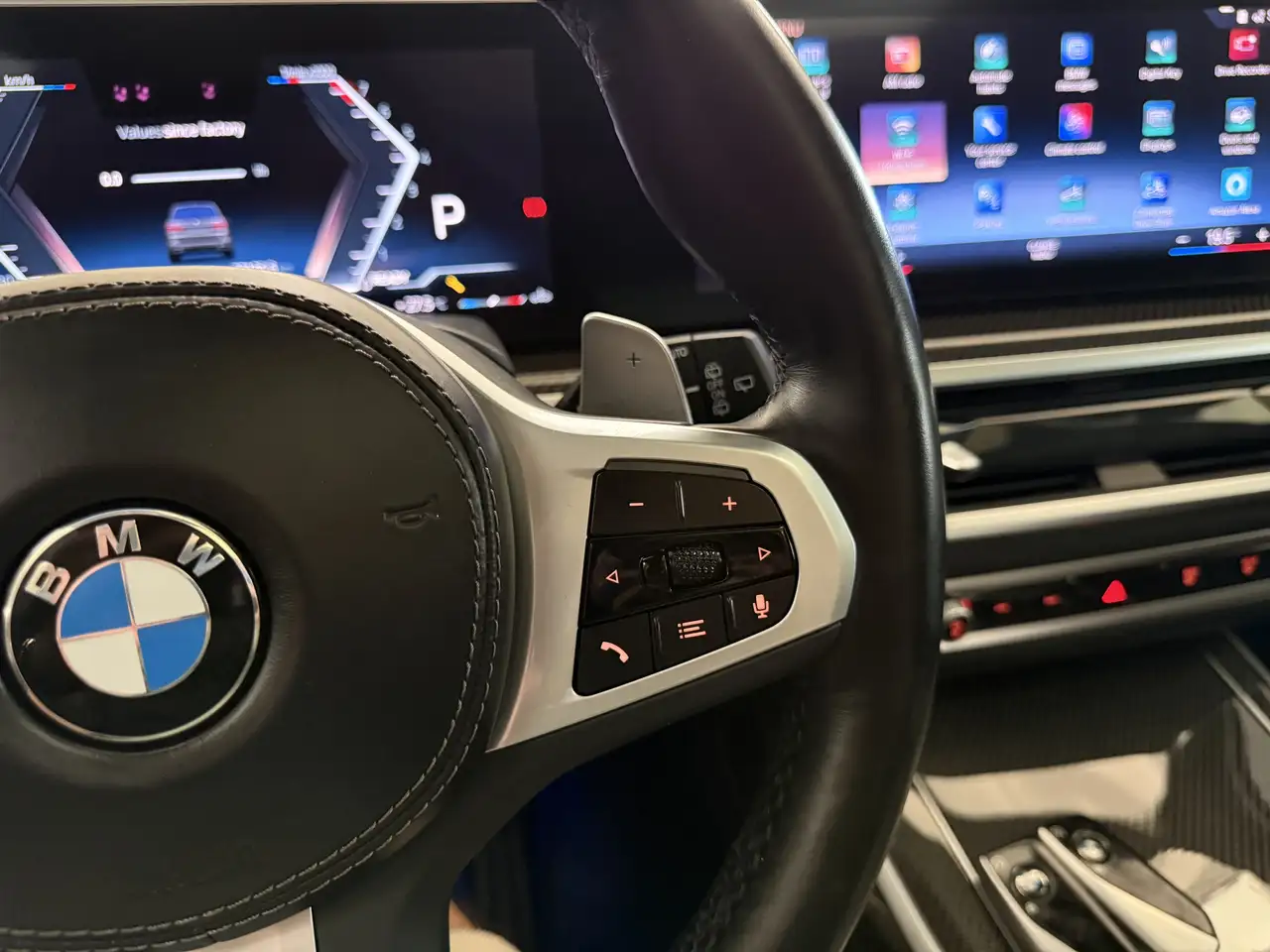 BMW X7 photo BMW X7